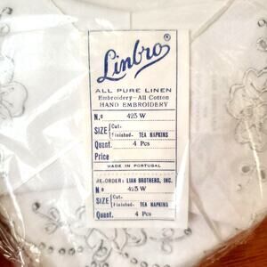VTG Linbro Pure Linen Tea Napkins 4CT Hand Embroidered Scalloped Edge Floral